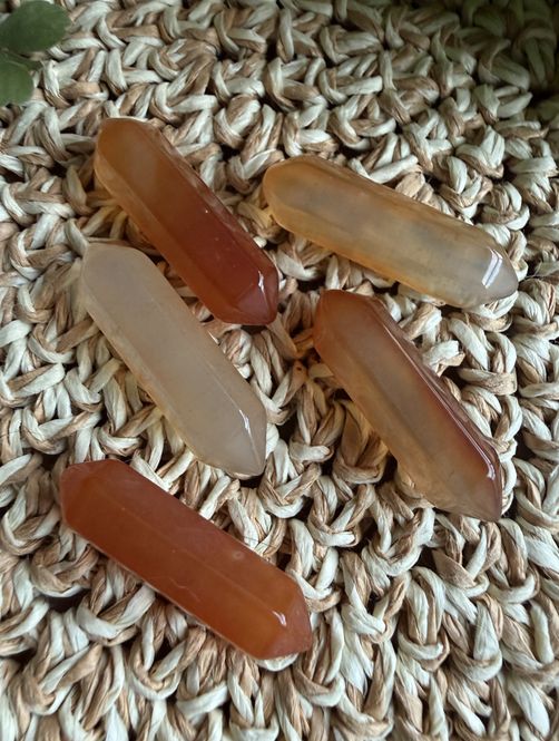 Hovedbilde Slepet dobbelterminert Karneol, 3 cm