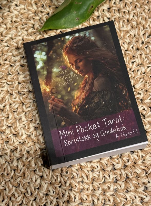 Mini pocket Nye Innsikter Tarot